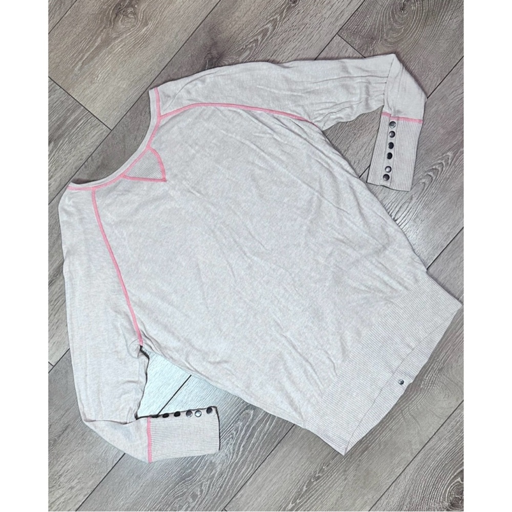 Ruby Moon Contrast Stitch Oatmeal Pullover Sweater